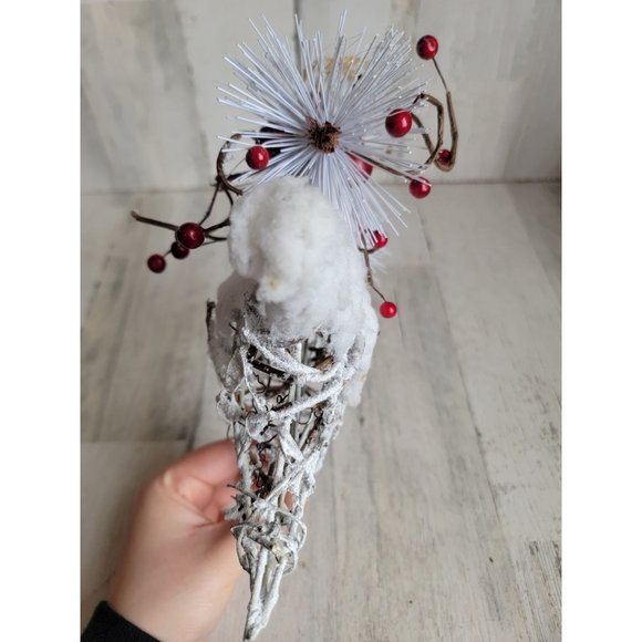 Snow frosted glitter cranberry star large ornament Xmas - Picture 6 of 10